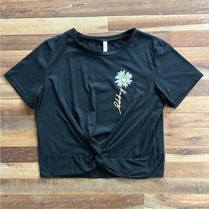 Jinkesi Black Daisy Happy printed  Knot Front Top L